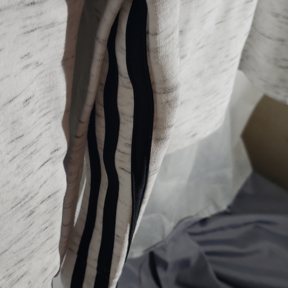 🎆 NWT Womens Adidas Hoodie - Picture 5 of 5